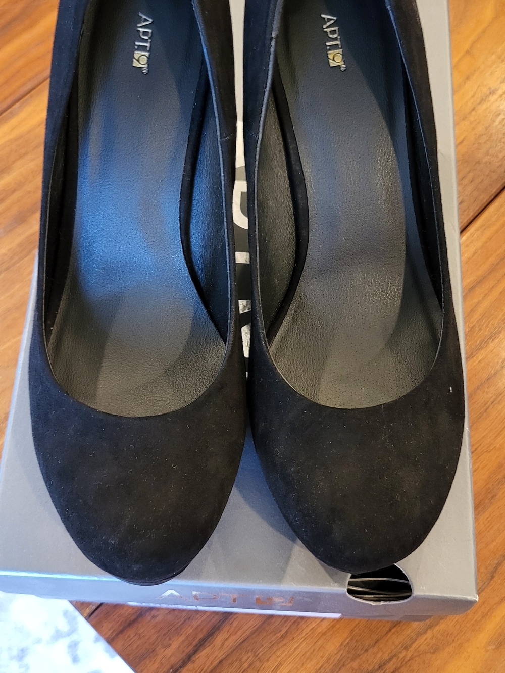 Apt 9. Black Suede Round-Toe Wedges